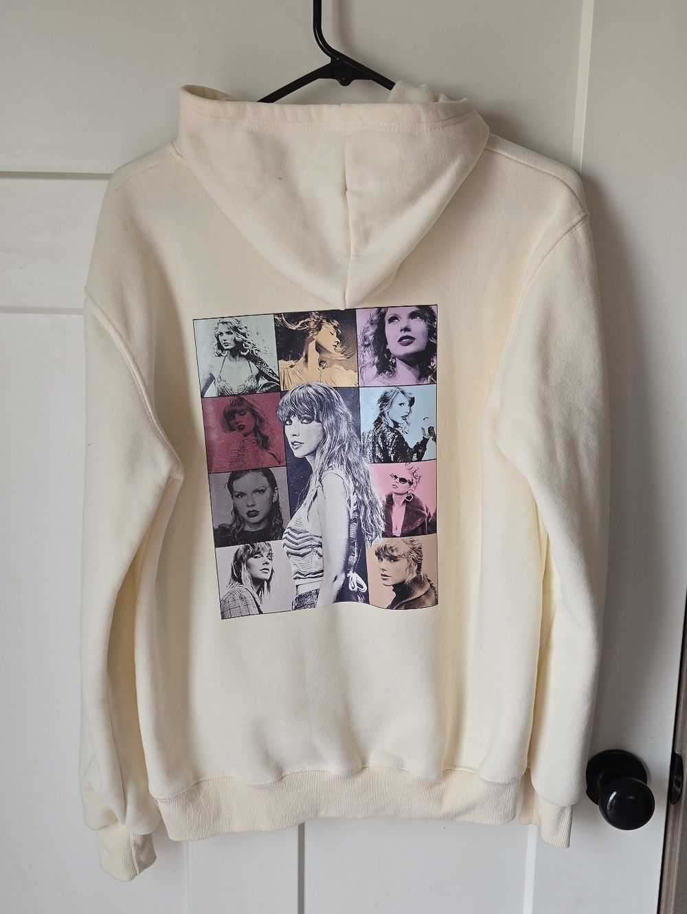 Taylor Swift The Eras Tour Cream Hoodie M Pullover Sweatshirt